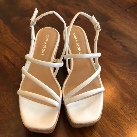 Cute strappy white platform sandals by sun + stone - Picture 2 of 10